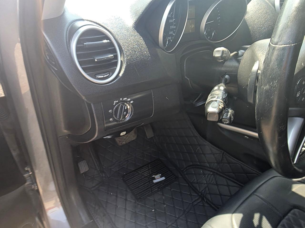 Mercedes-Benz M-Class ML350 BlueTEC 2011