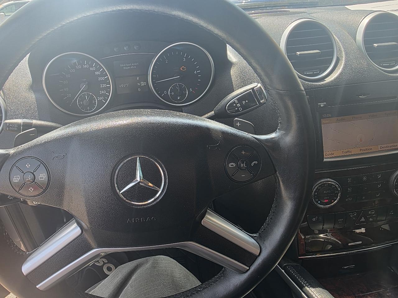 Mercedes-Benz M-Class ML350 BlueTEC 2011