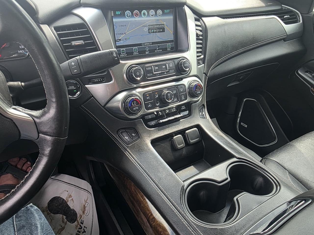 Chevrolet Suburban LT 4WD 2016