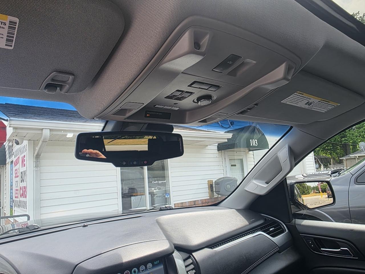 Chevrolet Suburban LT 4WD 2016