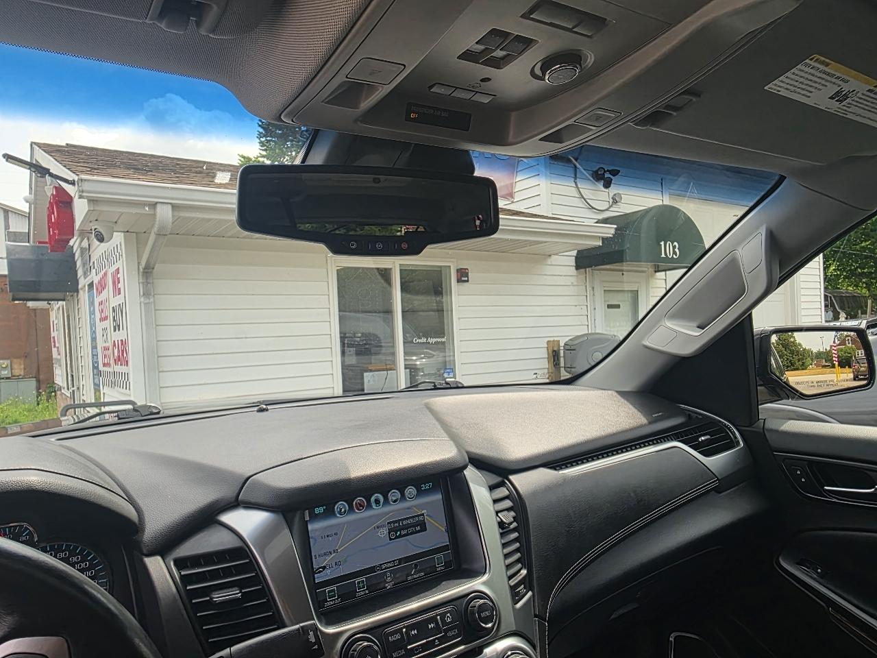 Chevrolet Suburban LT 4WD 2016