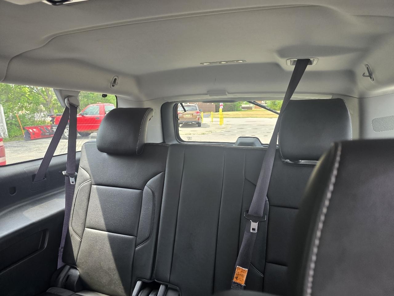 Chevrolet Suburban LT 4WD 2016