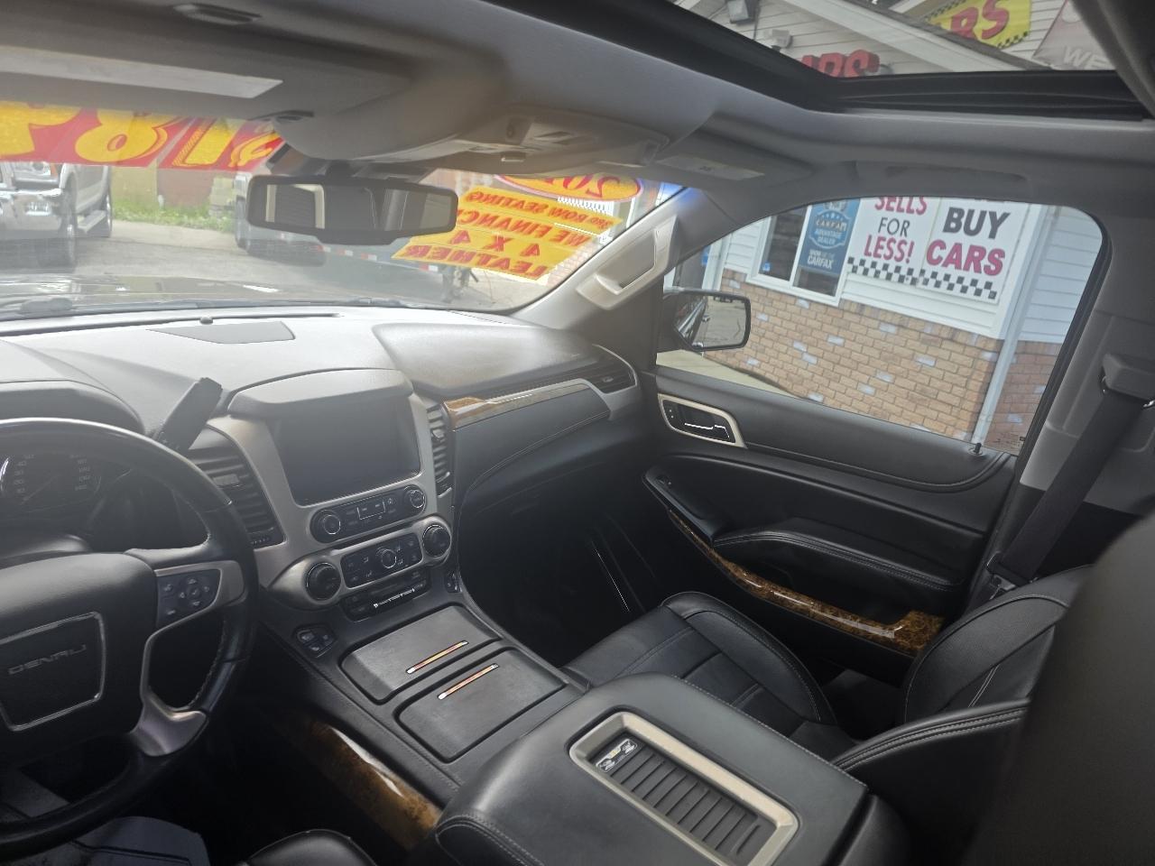 GMC Yukon Denali XL 4WD 2015