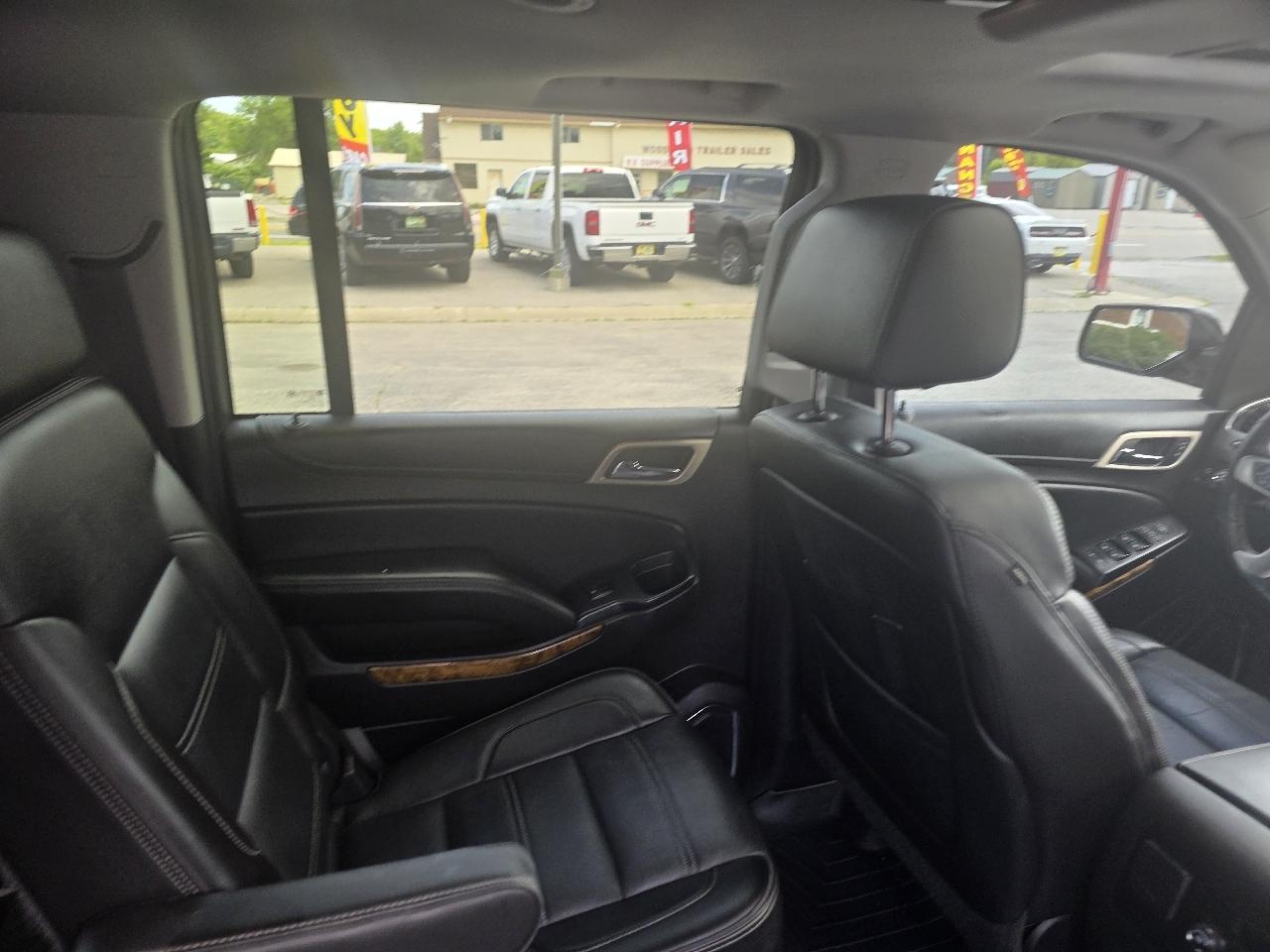 GMC Yukon Denali XL 4WD 2015