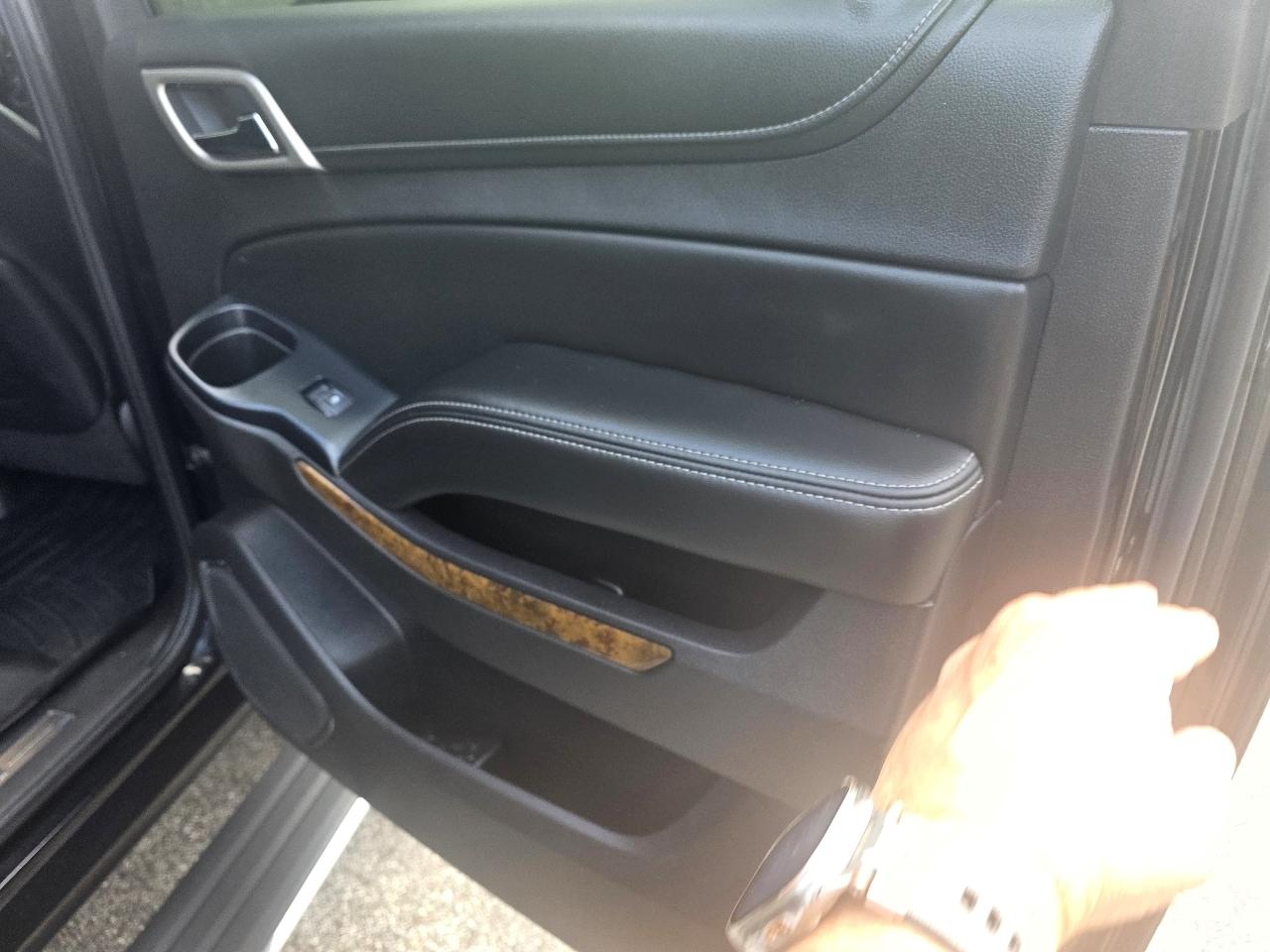 GMC Yukon Denali XL 4WD 2015