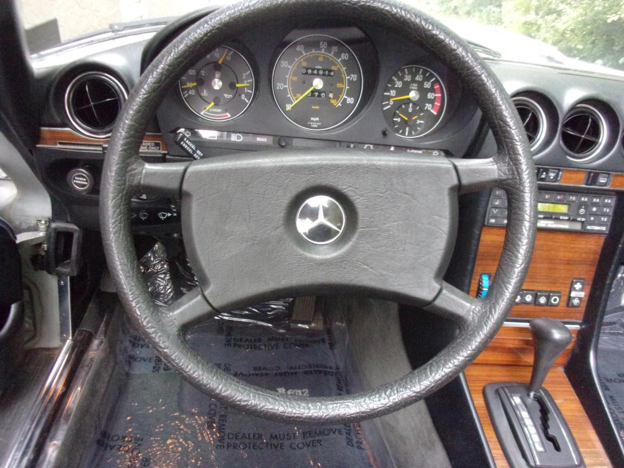 Mercedes-Benz 380 SL 1982