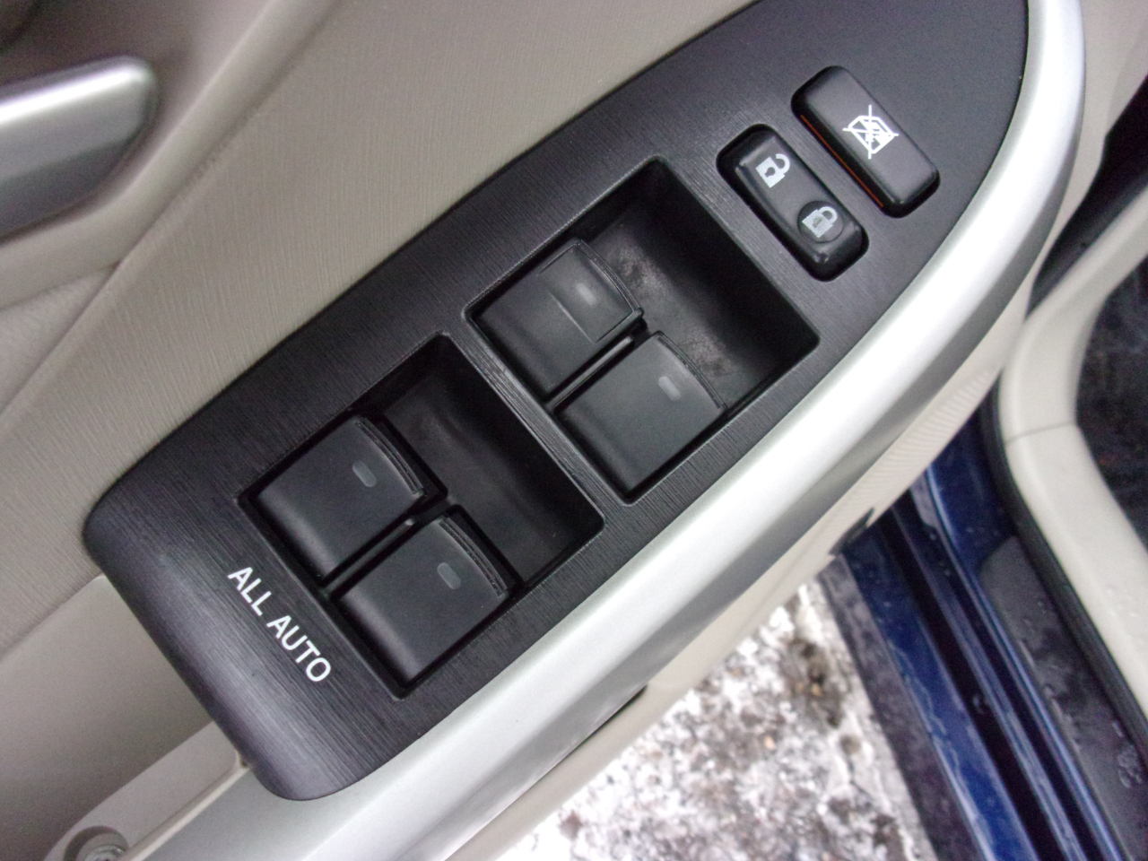 Toyota Prius Prius IV 2012