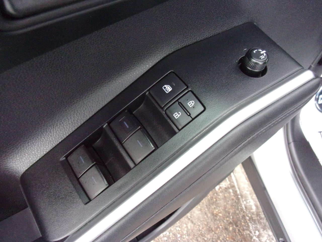 Toyota Highlander LE AWD V6 2020