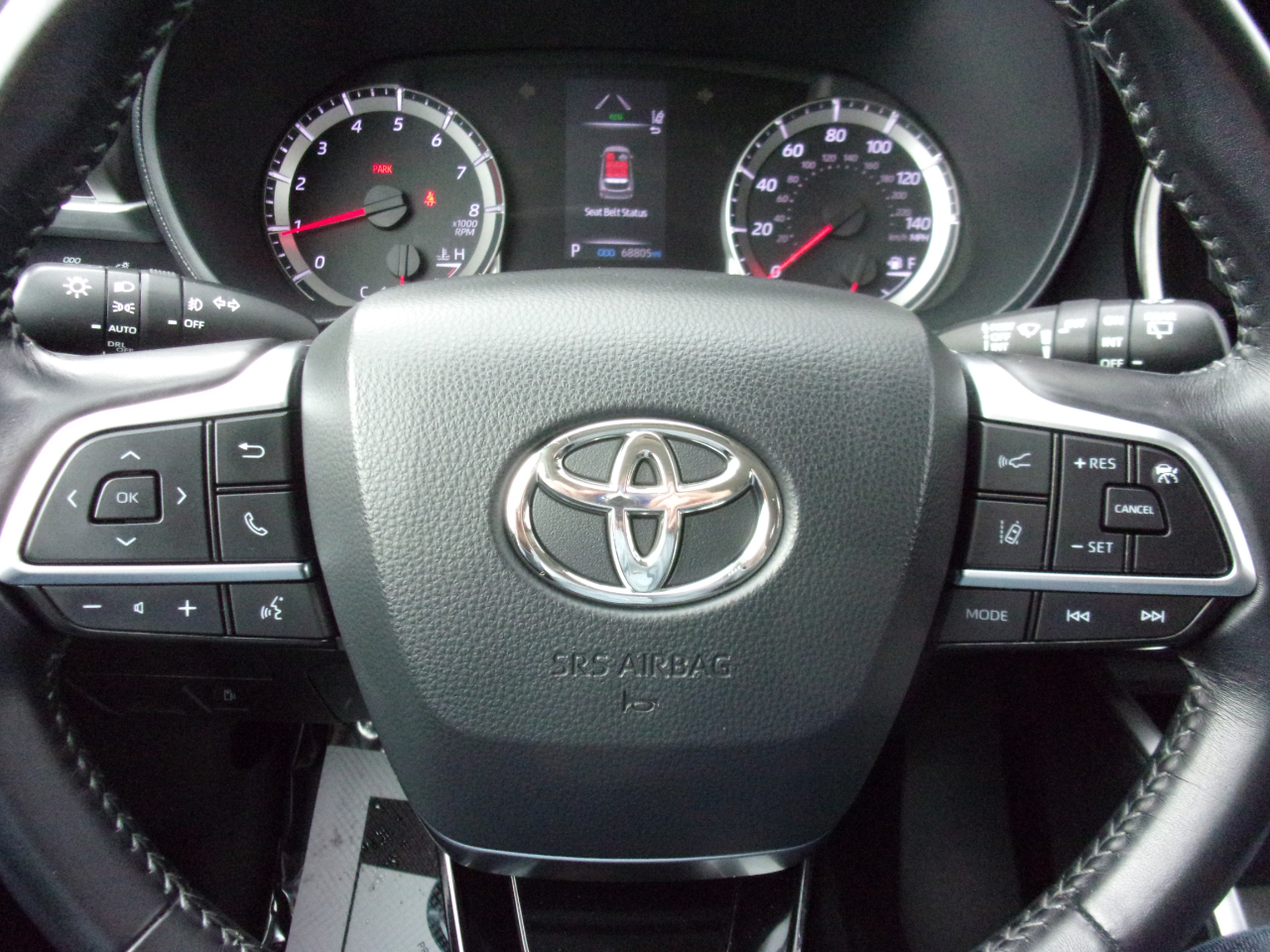 Toyota Highlander LE AWD V6 2020