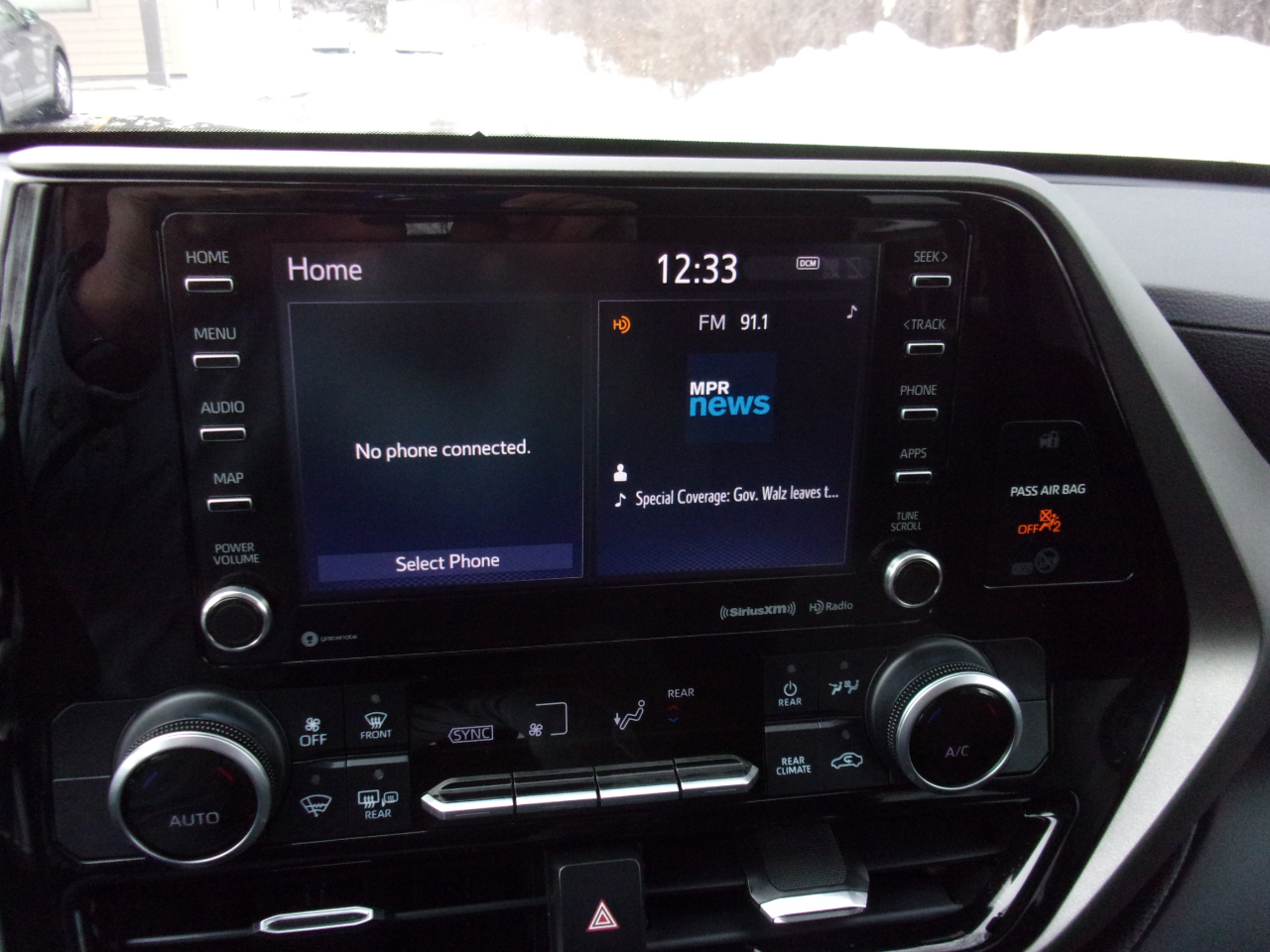 Toyota Highlander LE AWD V6 2020