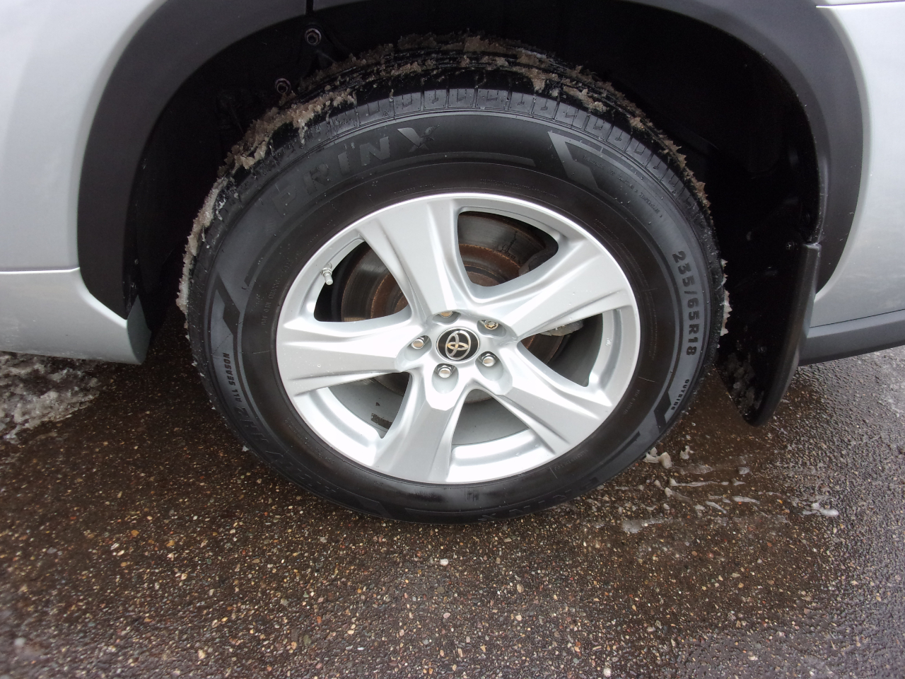 Toyota Highlander LE AWD V6 2020