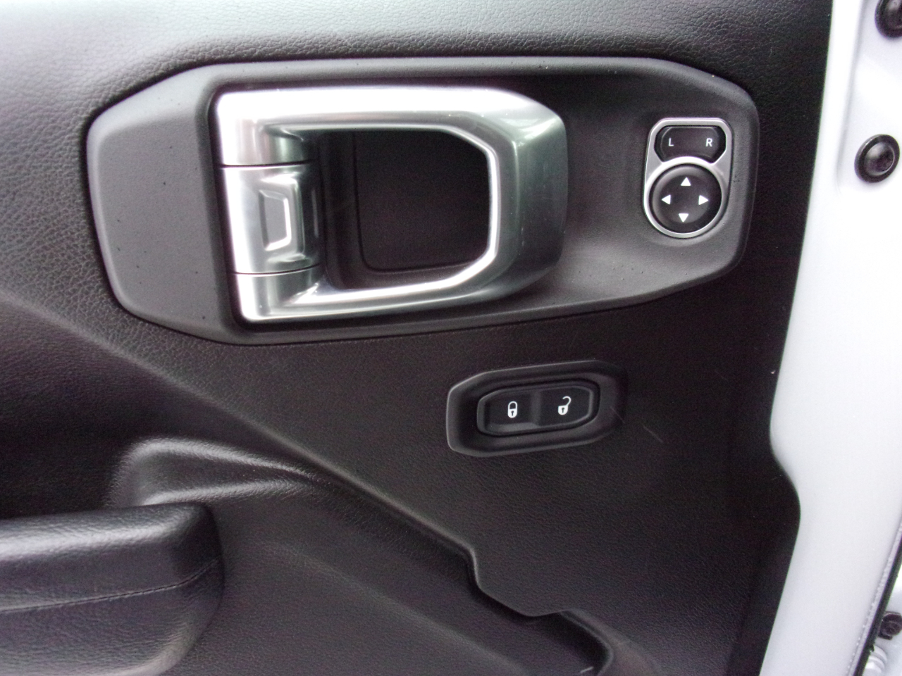 Jeep Wrangler Rubicon 2024