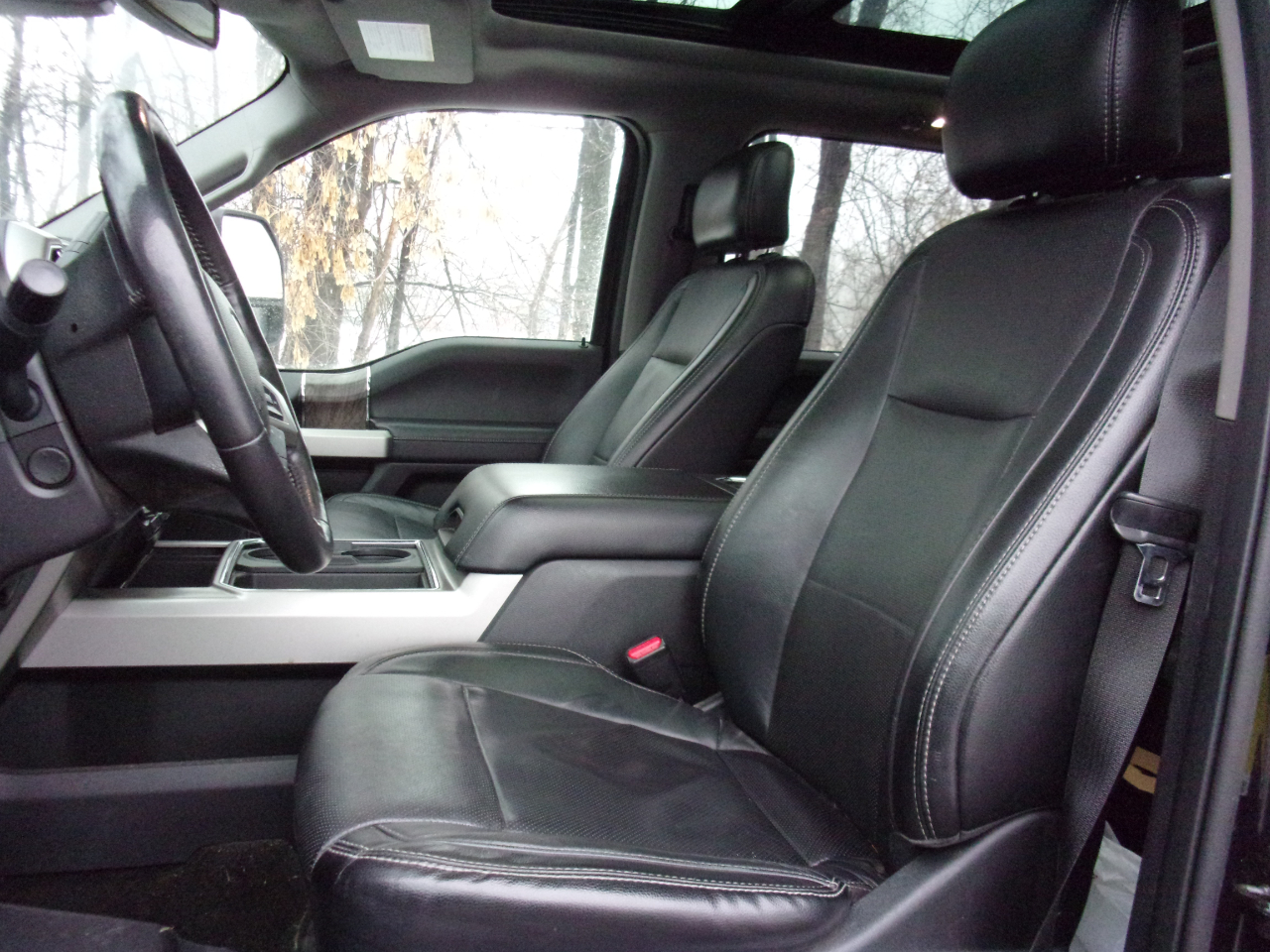 Ford F-350 SD XLT Crew Cab 4WD 2017