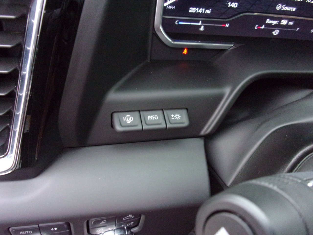 GMC Sierra 1500 Denali Ultimate Crew Cab 4WD 2023