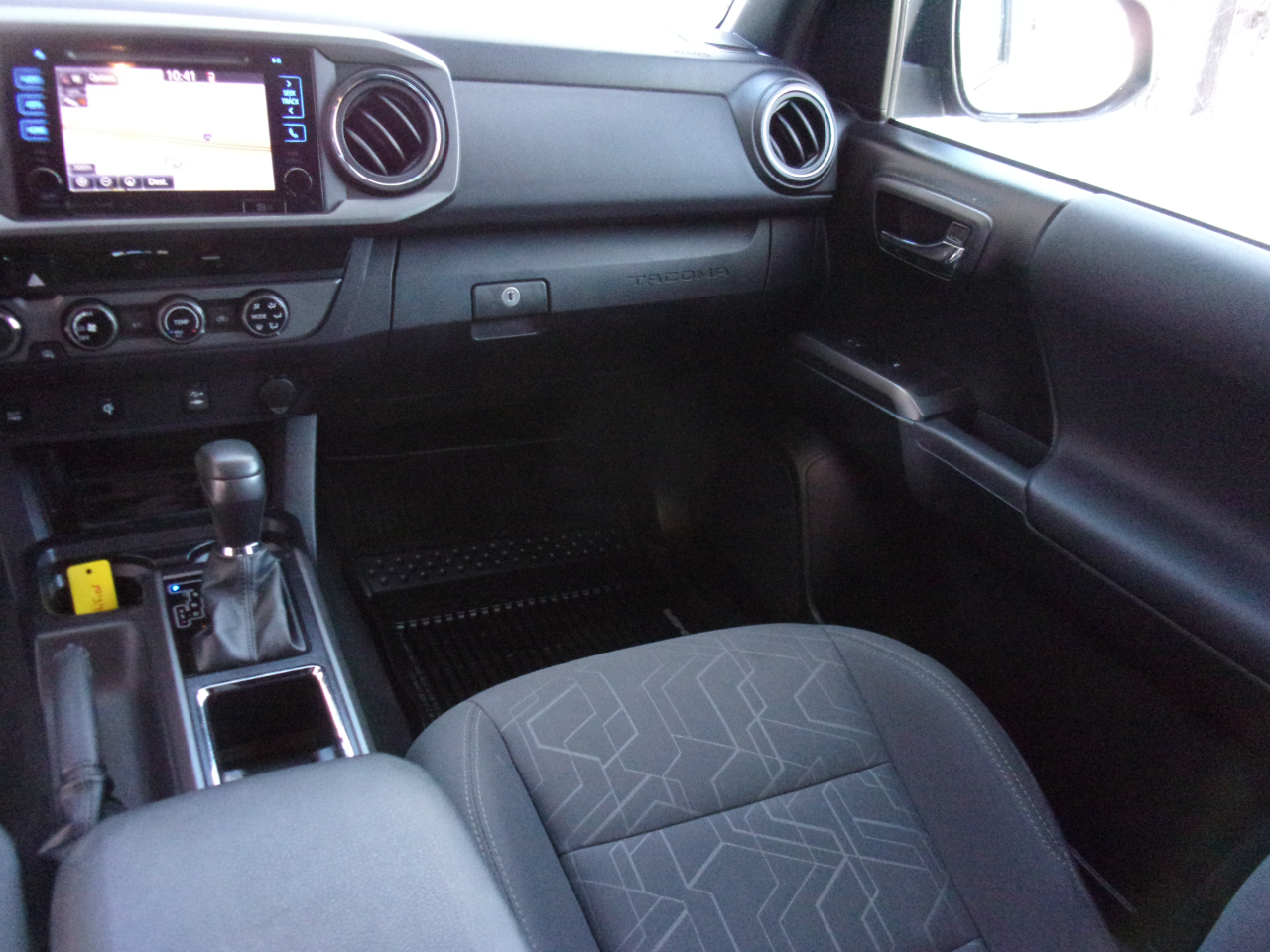 Toyota Tacoma TRD Offroad Double Cab 4WD V6 2017