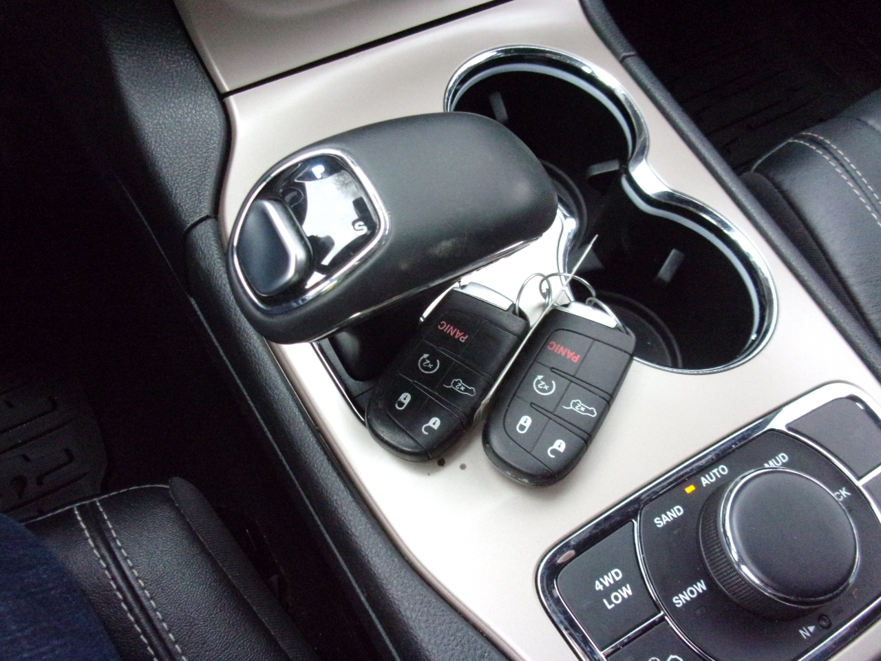 Jeep Grand Cherokee Limited 4WD 2014