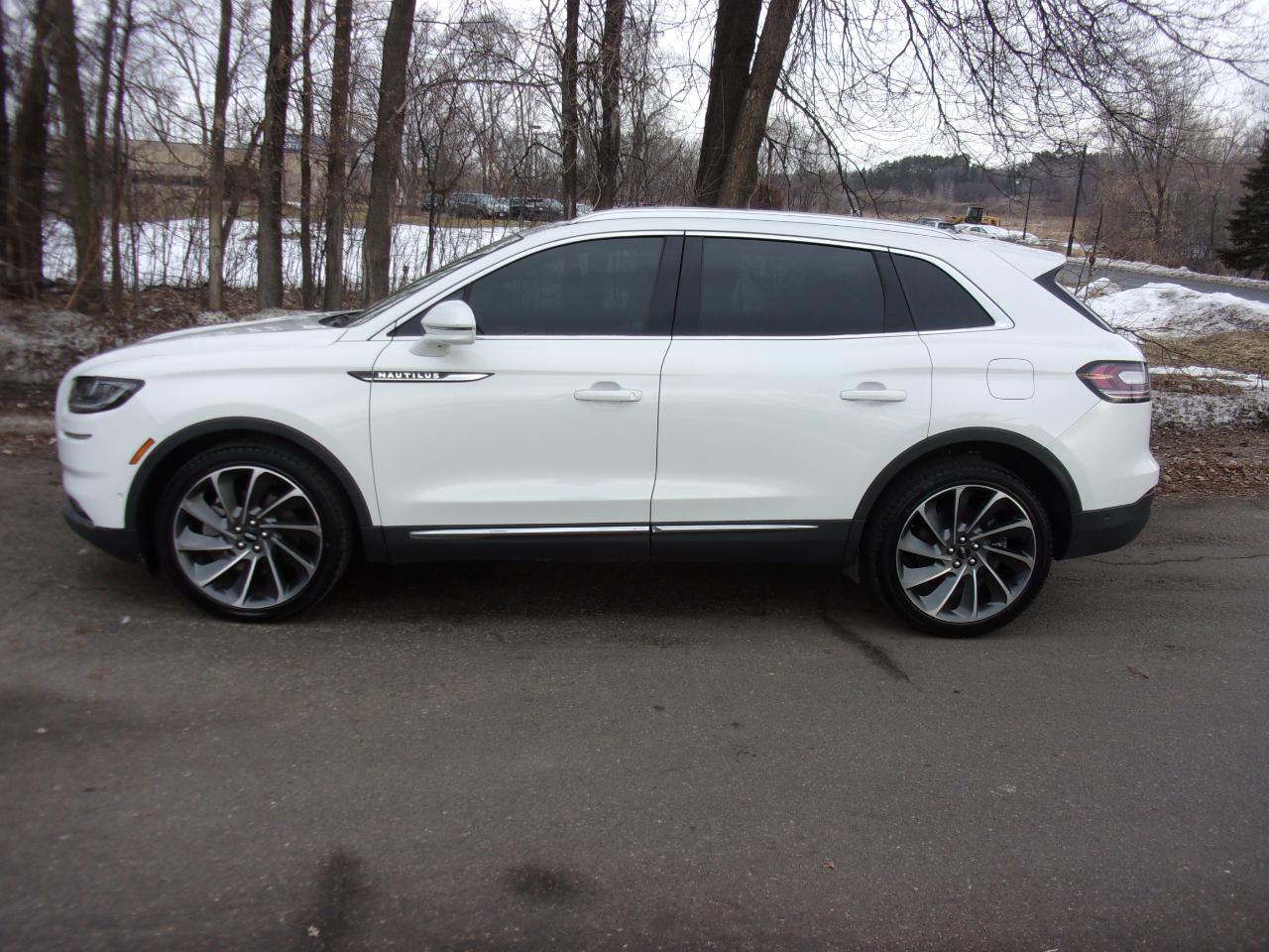 Lincoln Nautilus Reserve AWD 2021