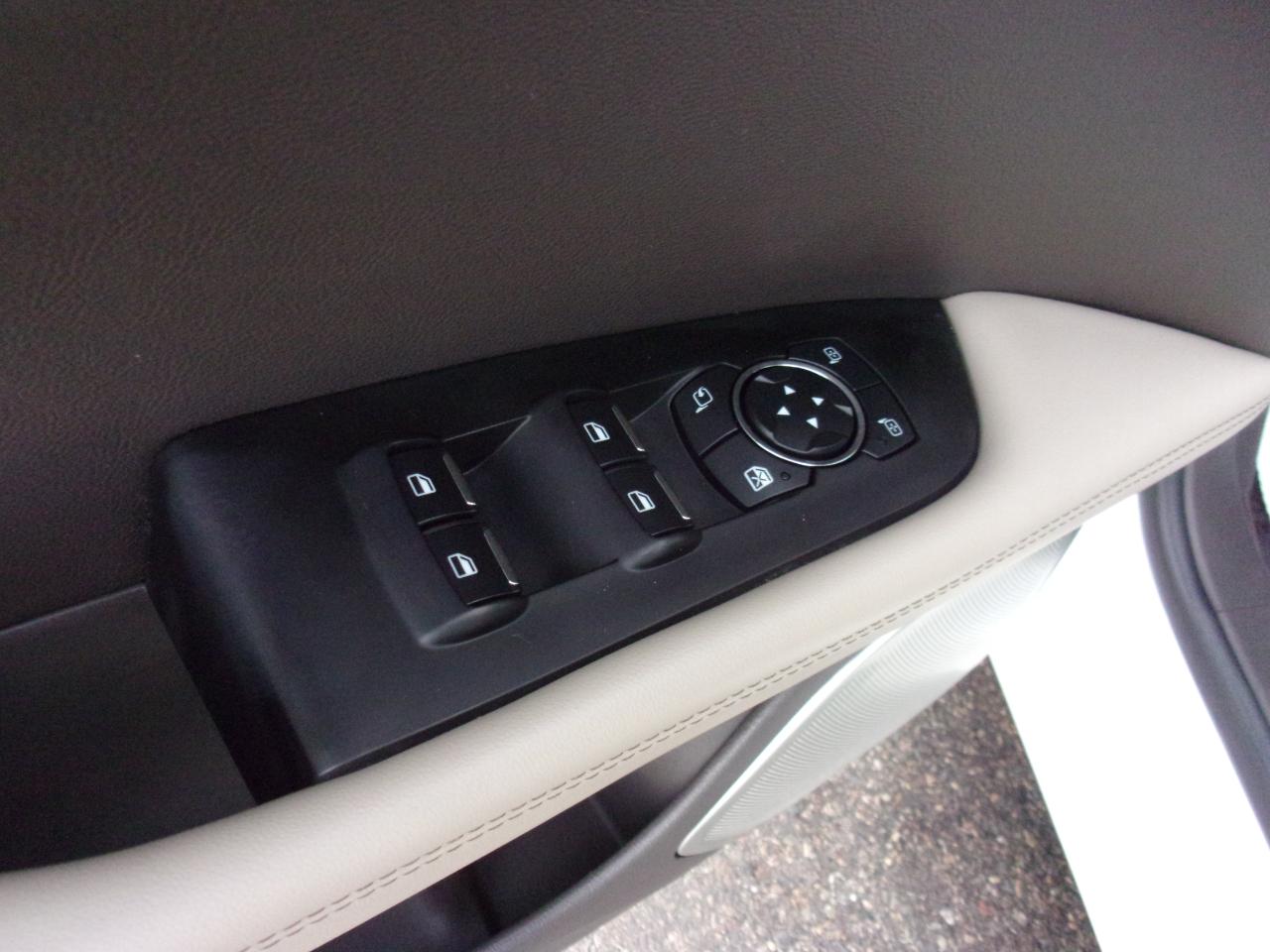 Lincoln Nautilus Reserve AWD 2021