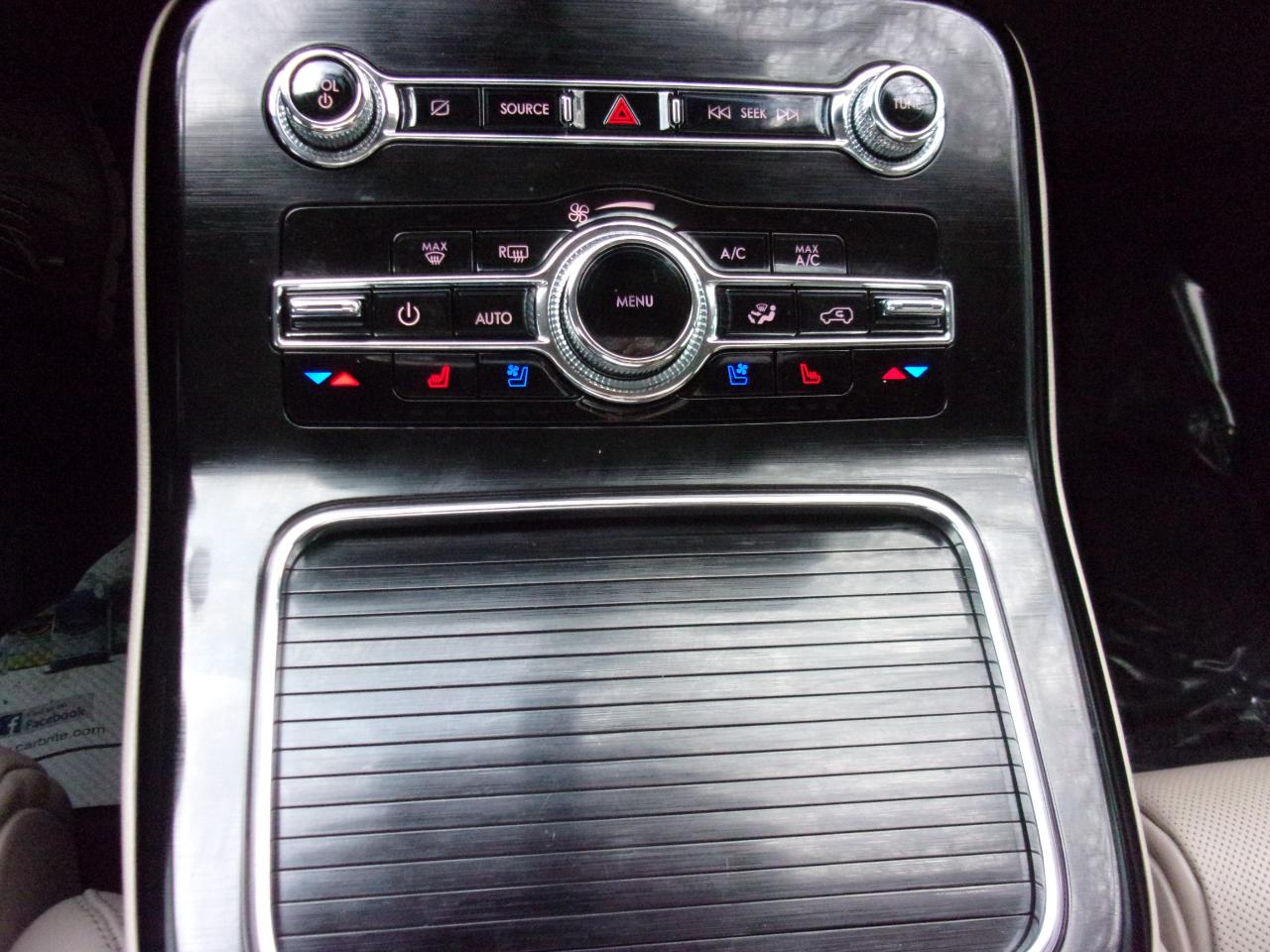 Lincoln Nautilus Reserve AWD 2021