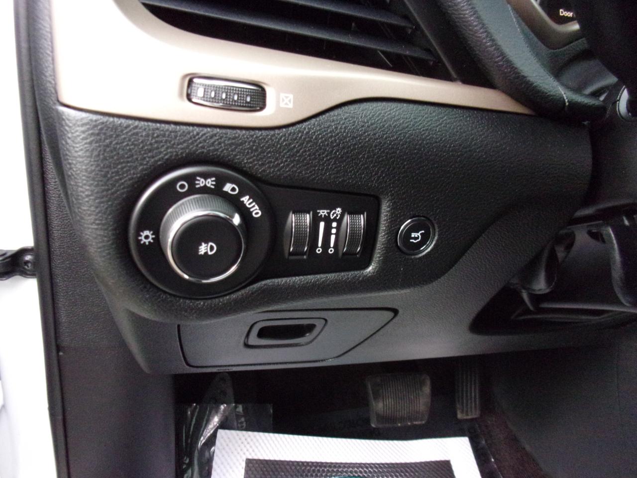 Jeep Cherokee Latitude 4WD 2016