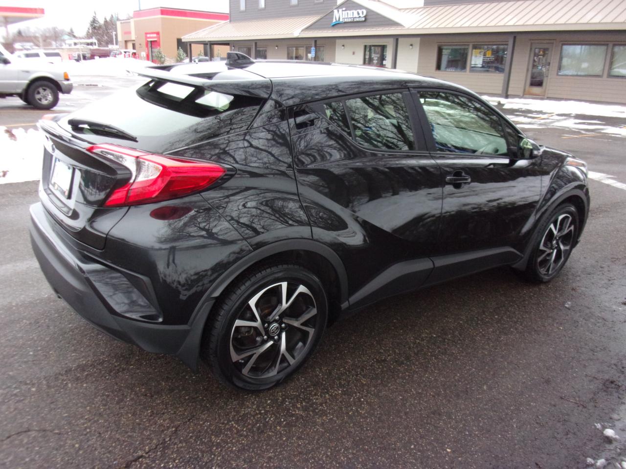 Toyota C-HR XLE 2021