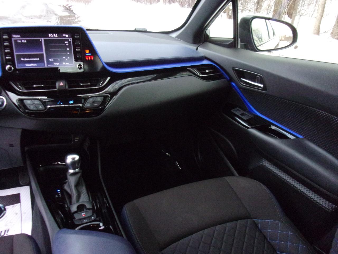 Toyota C-HR XLE 2021