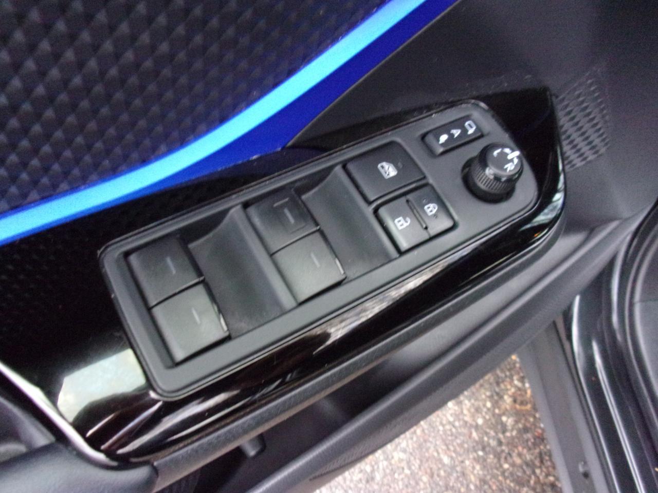 Toyota C-HR XLE 2021