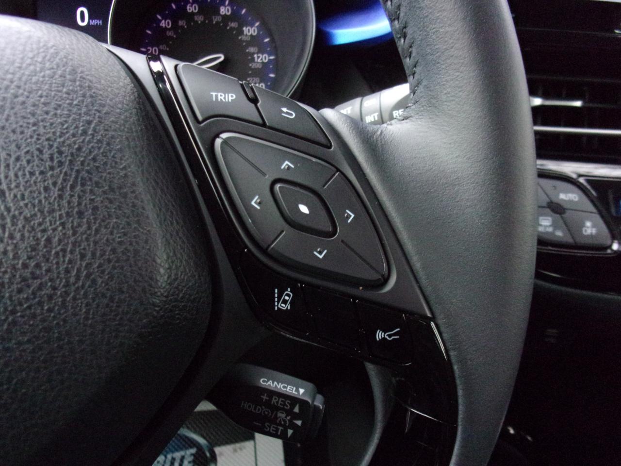 Toyota C-HR XLE 2021