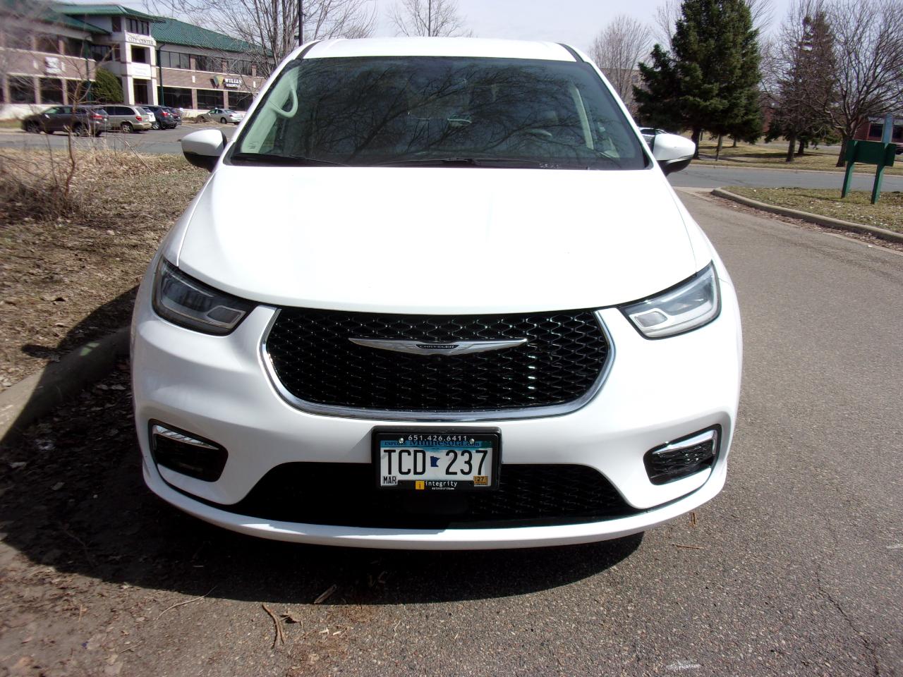 Chrysler Pacifica Touring L 2023