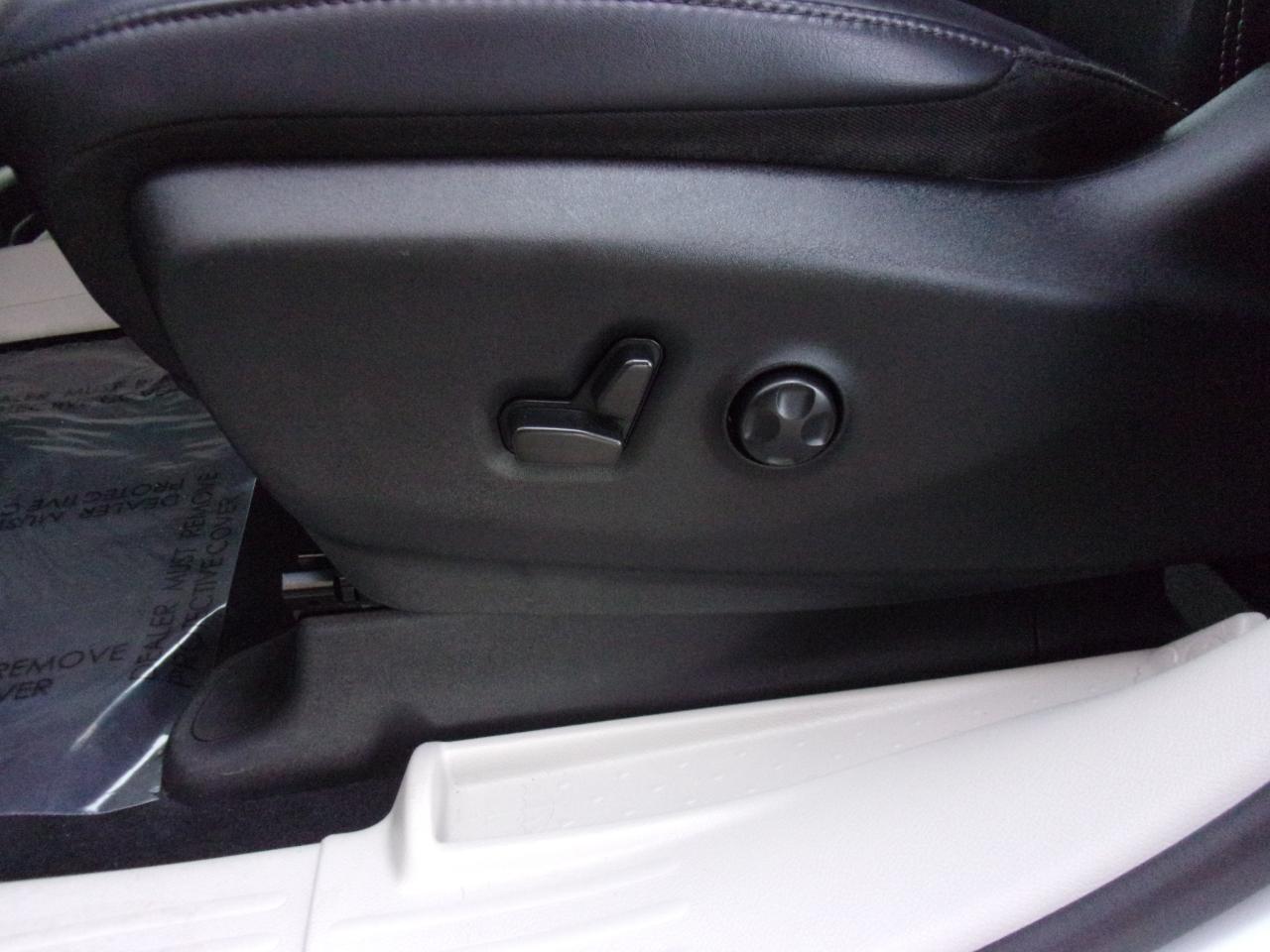 Chrysler Pacifica Touring L 2023