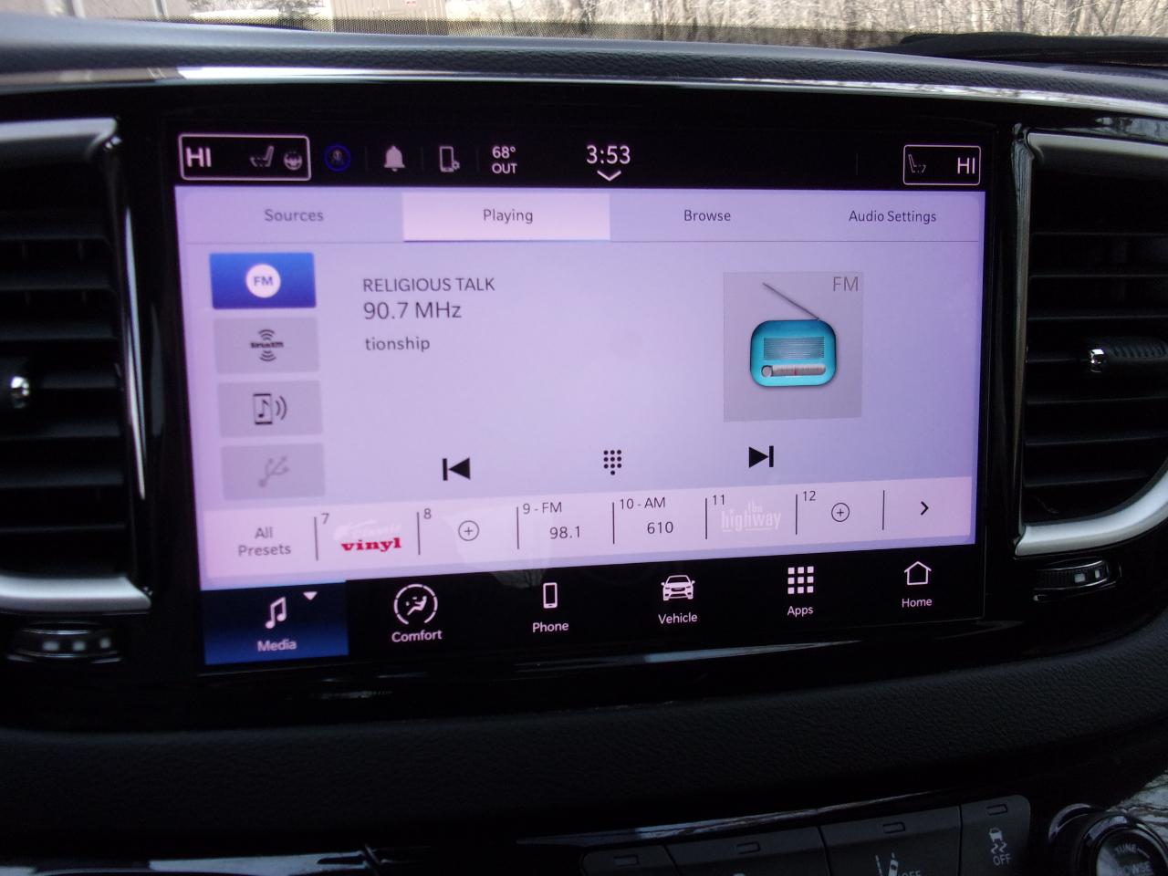 Chrysler Pacifica Touring L 2023