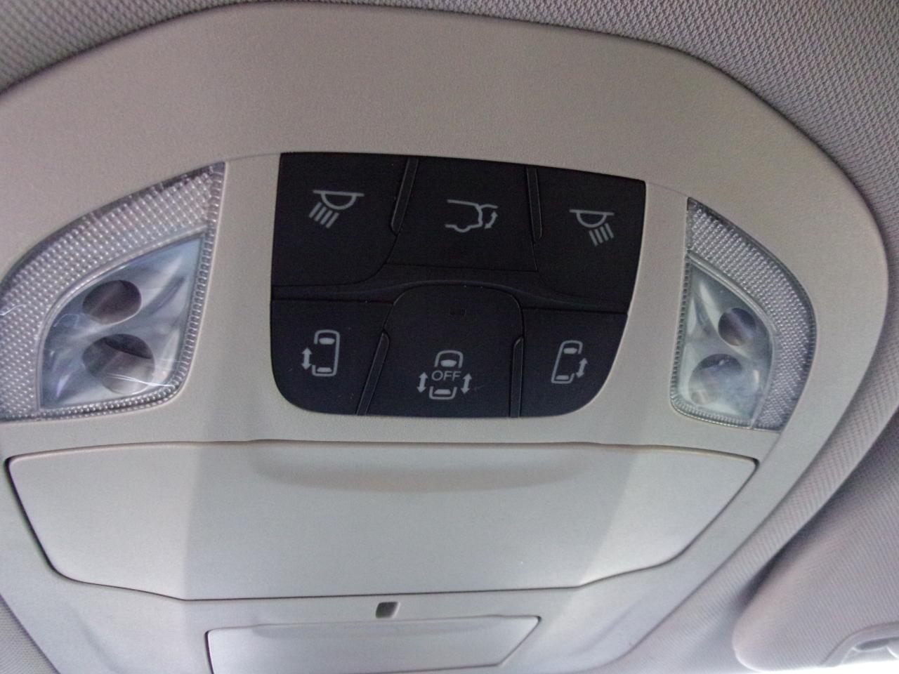 Chrysler Pacifica Touring L 2023