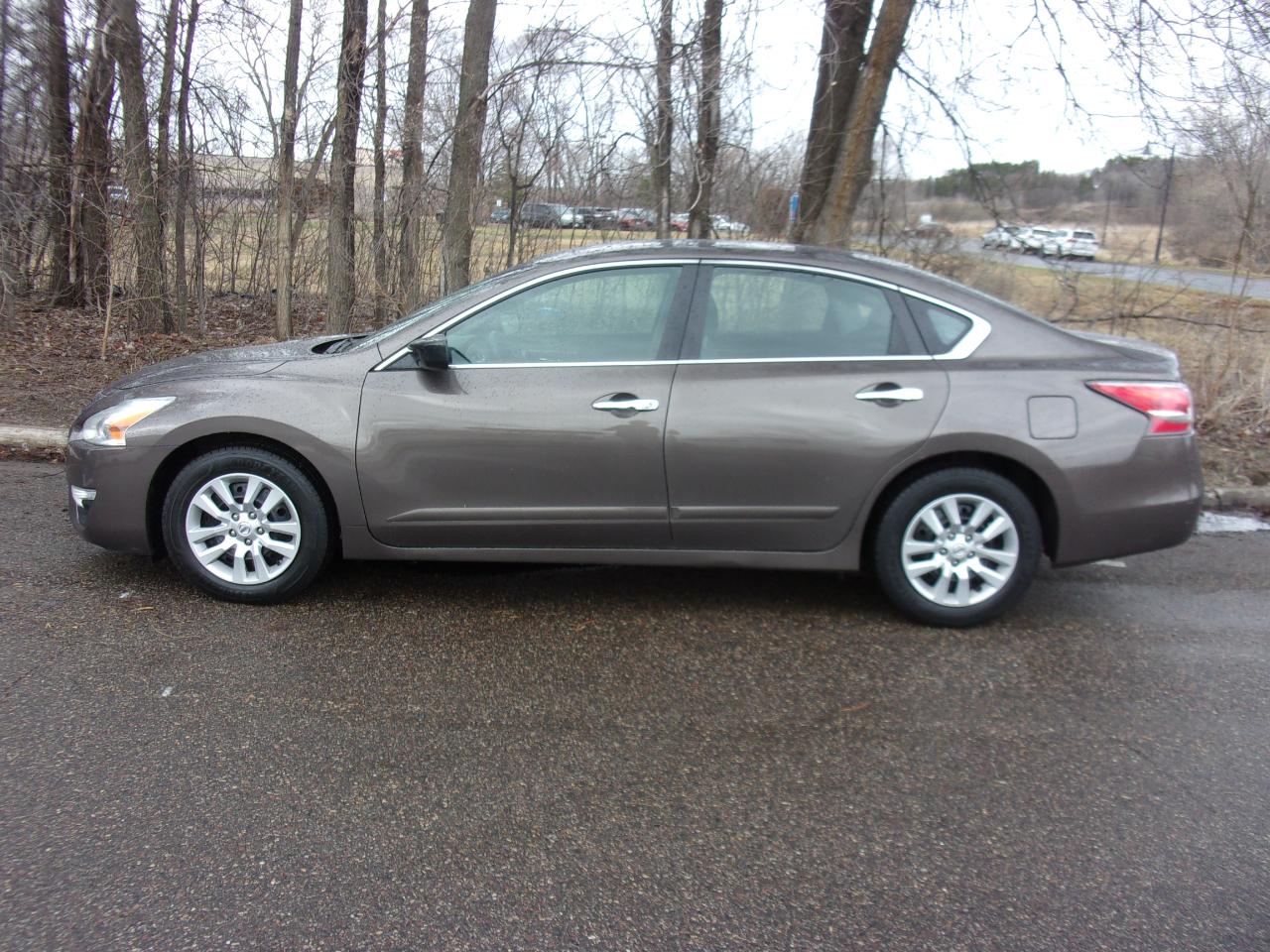 Nissan Altima 2.5 SV 2015