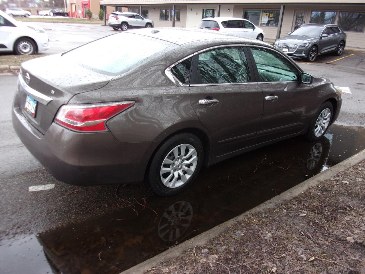 Nissan Altima 2.5 SV 2015