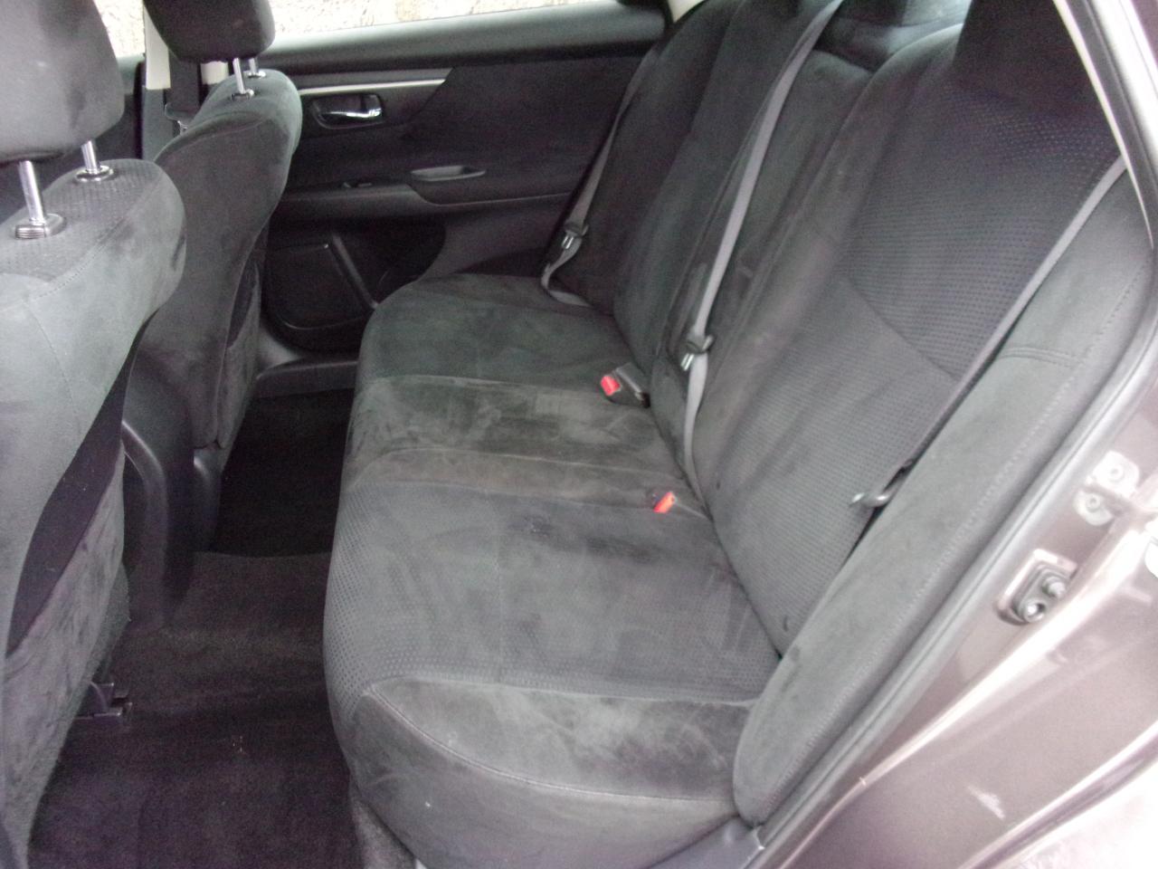 Nissan Altima 2.5 SV 2015