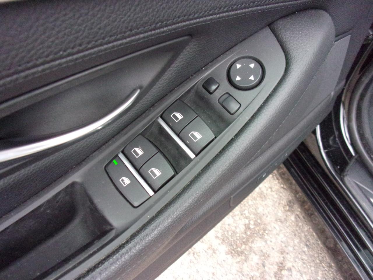 BMW 5-Series 535i xDrive 2016