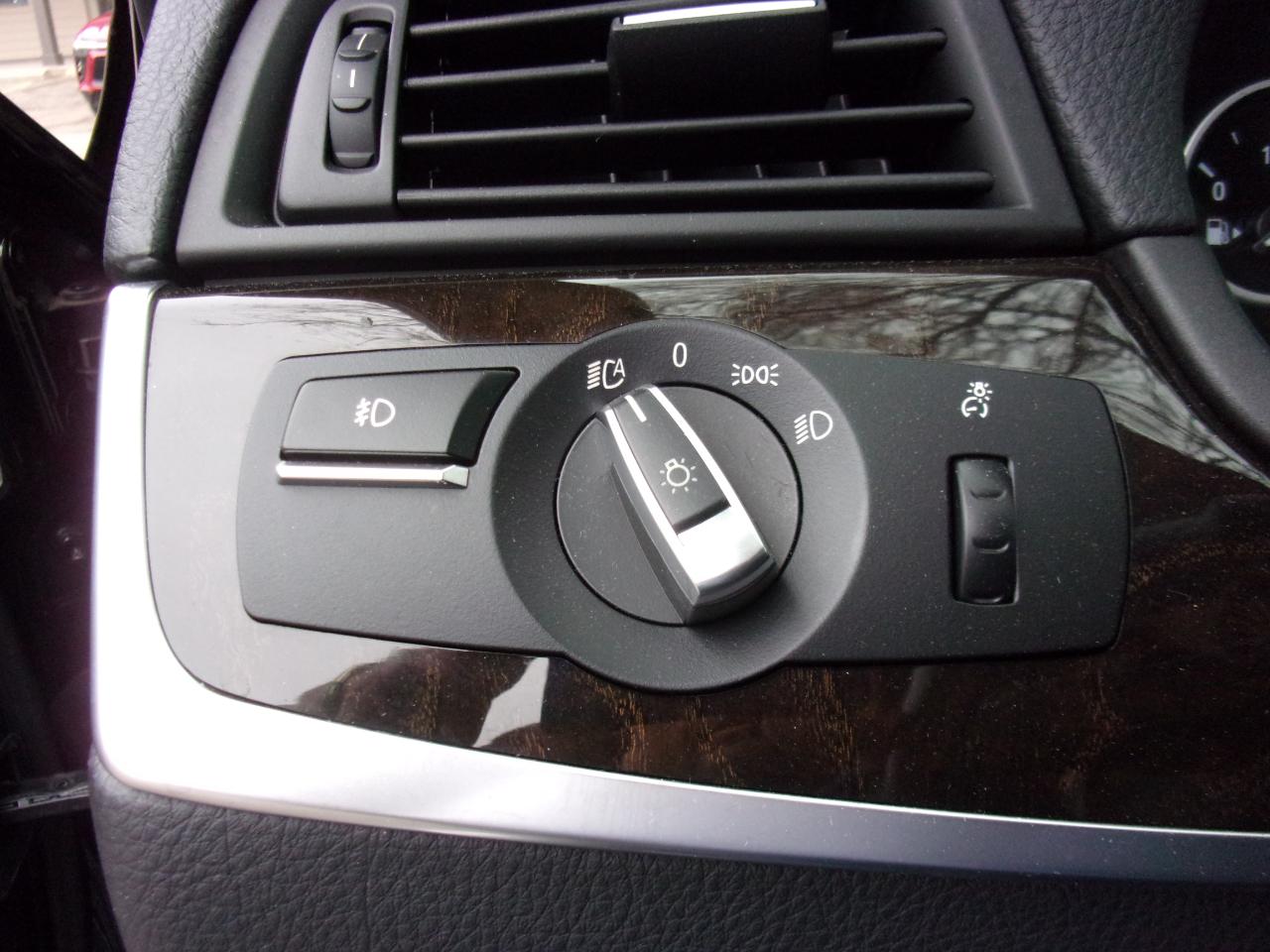 BMW 5-Series 535i xDrive 2016