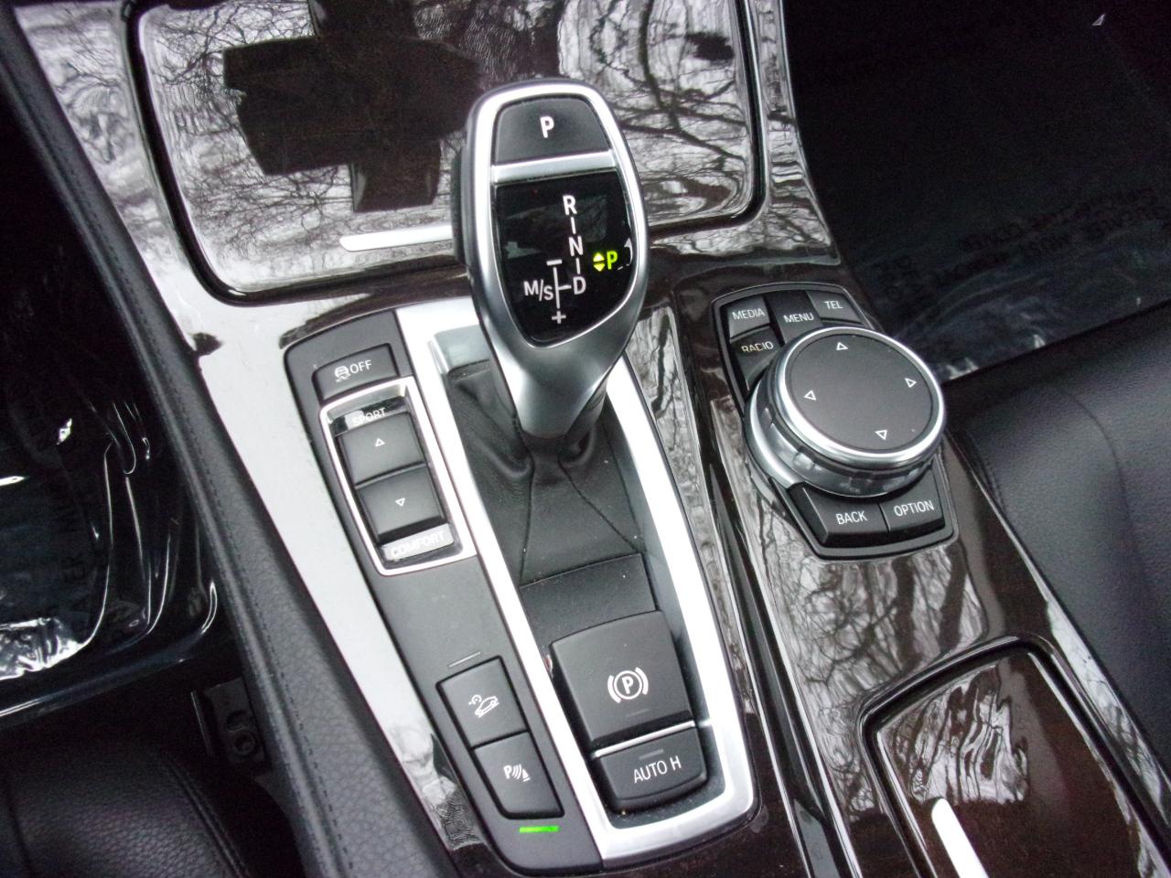 BMW 5-Series 535i xDrive 2016