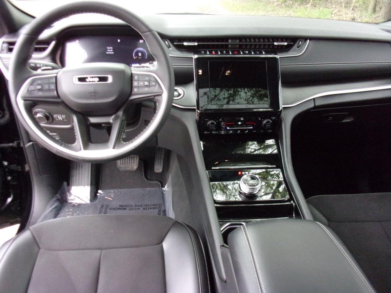 Jeep Grand Cherokee Altitude 4x4 2023