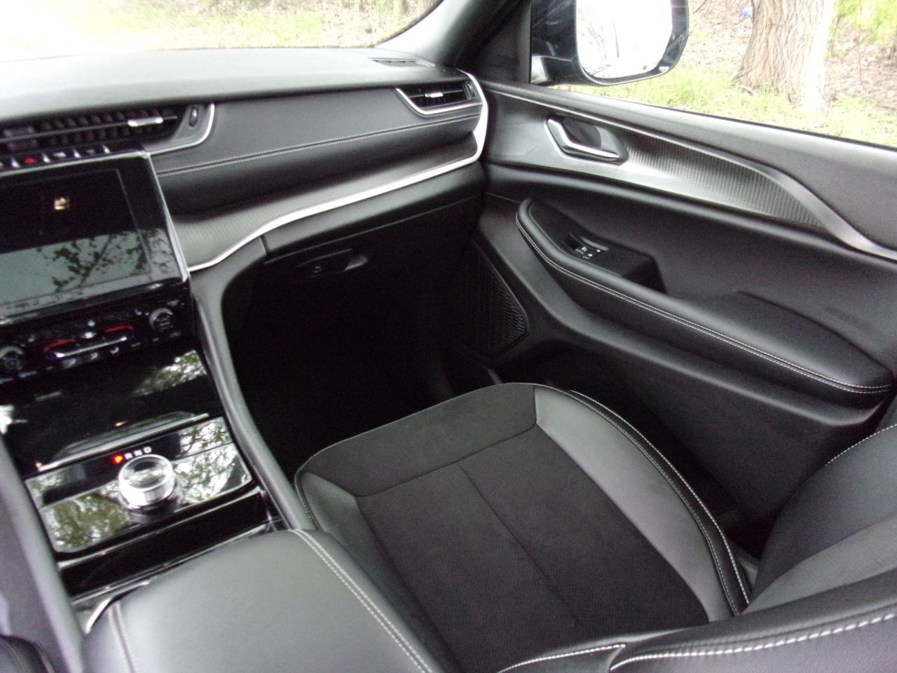 Jeep Grand Cherokee Altitude 4x4 2023