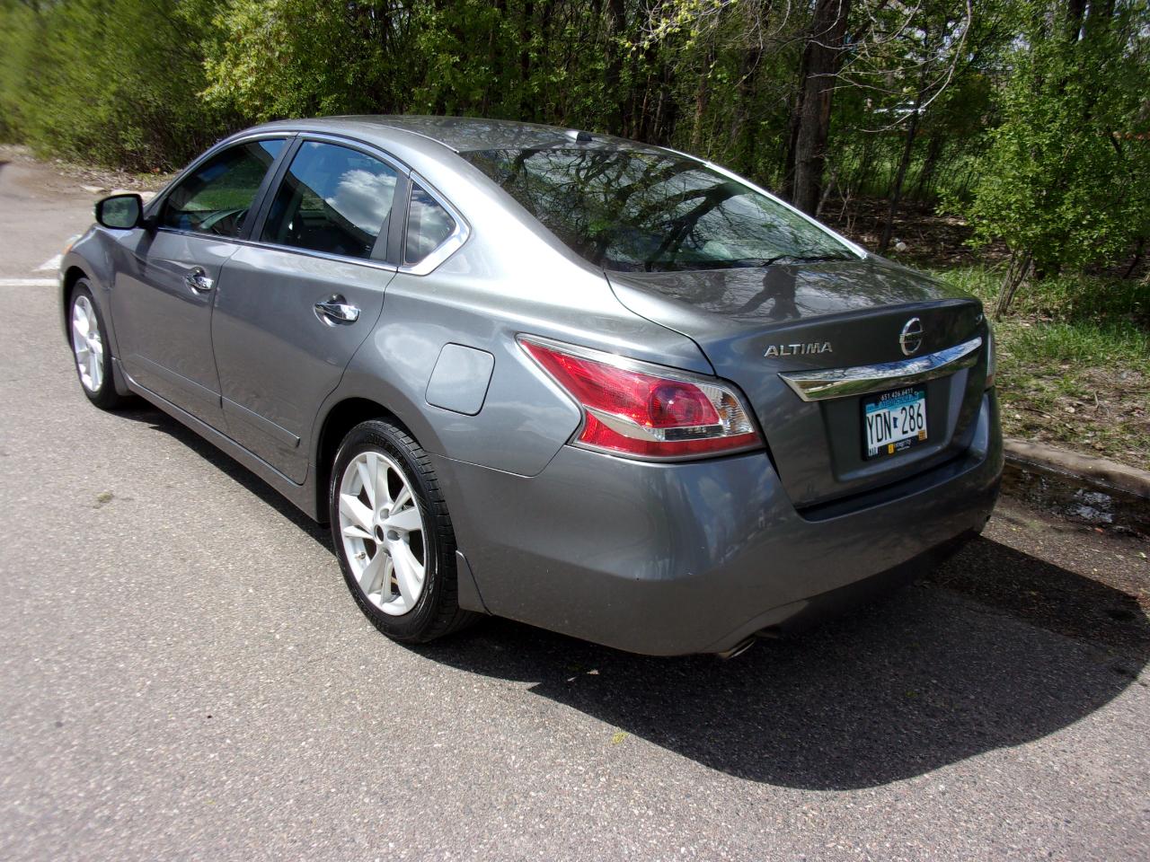 Nissan Altima 2.5 SV 2015