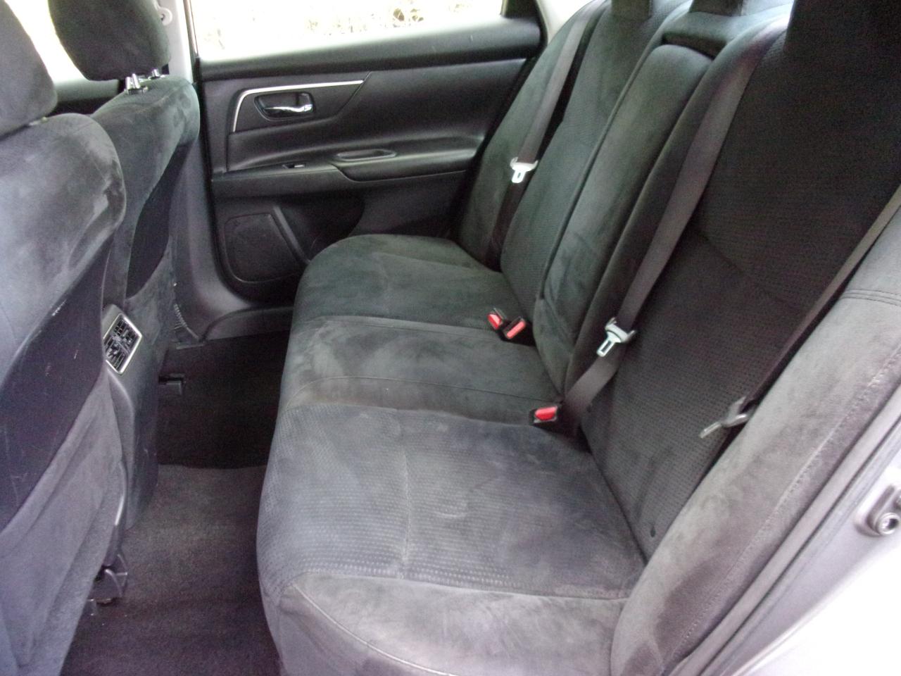 Nissan Altima 2.5 SV 2015
