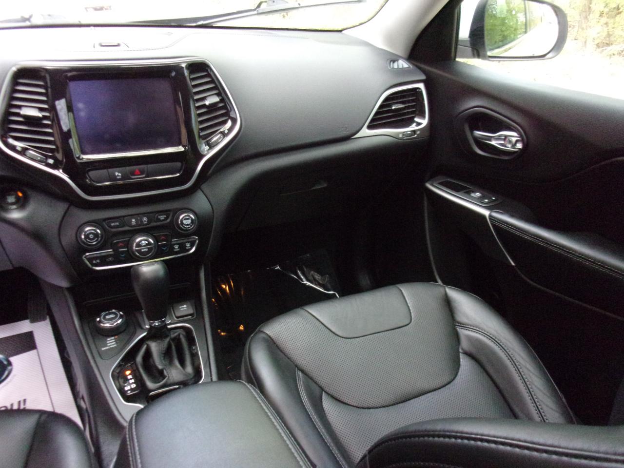 Jeep Cherokee Limited 4WD 2020