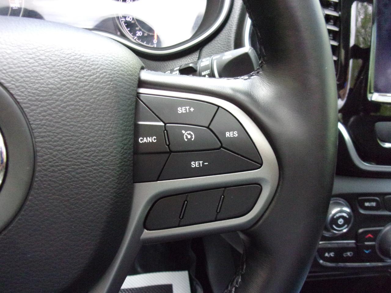 Jeep Cherokee Limited 4WD 2020