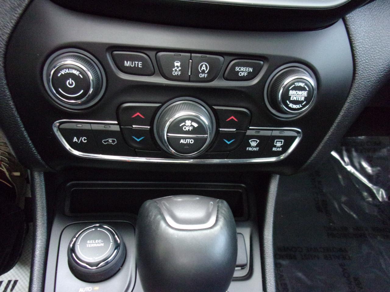 Jeep Cherokee Limited 4WD 2020