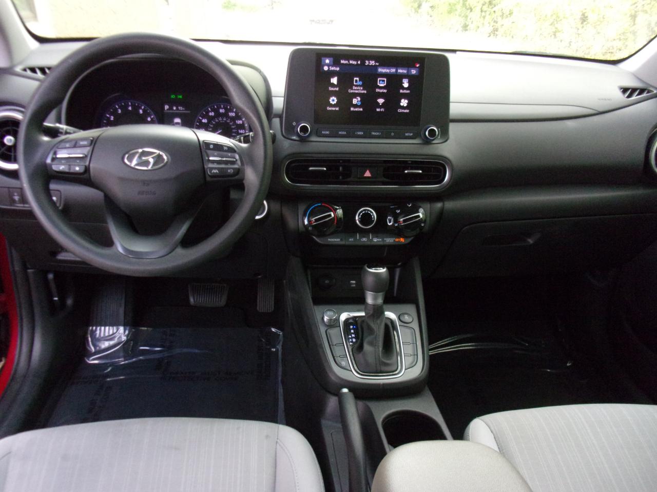Hyundai Kona SEL AWD 2023