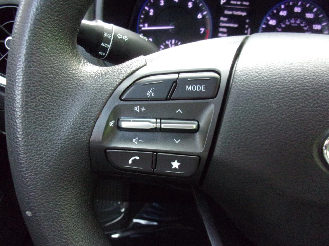 Hyundai Kona SEL AWD 2023