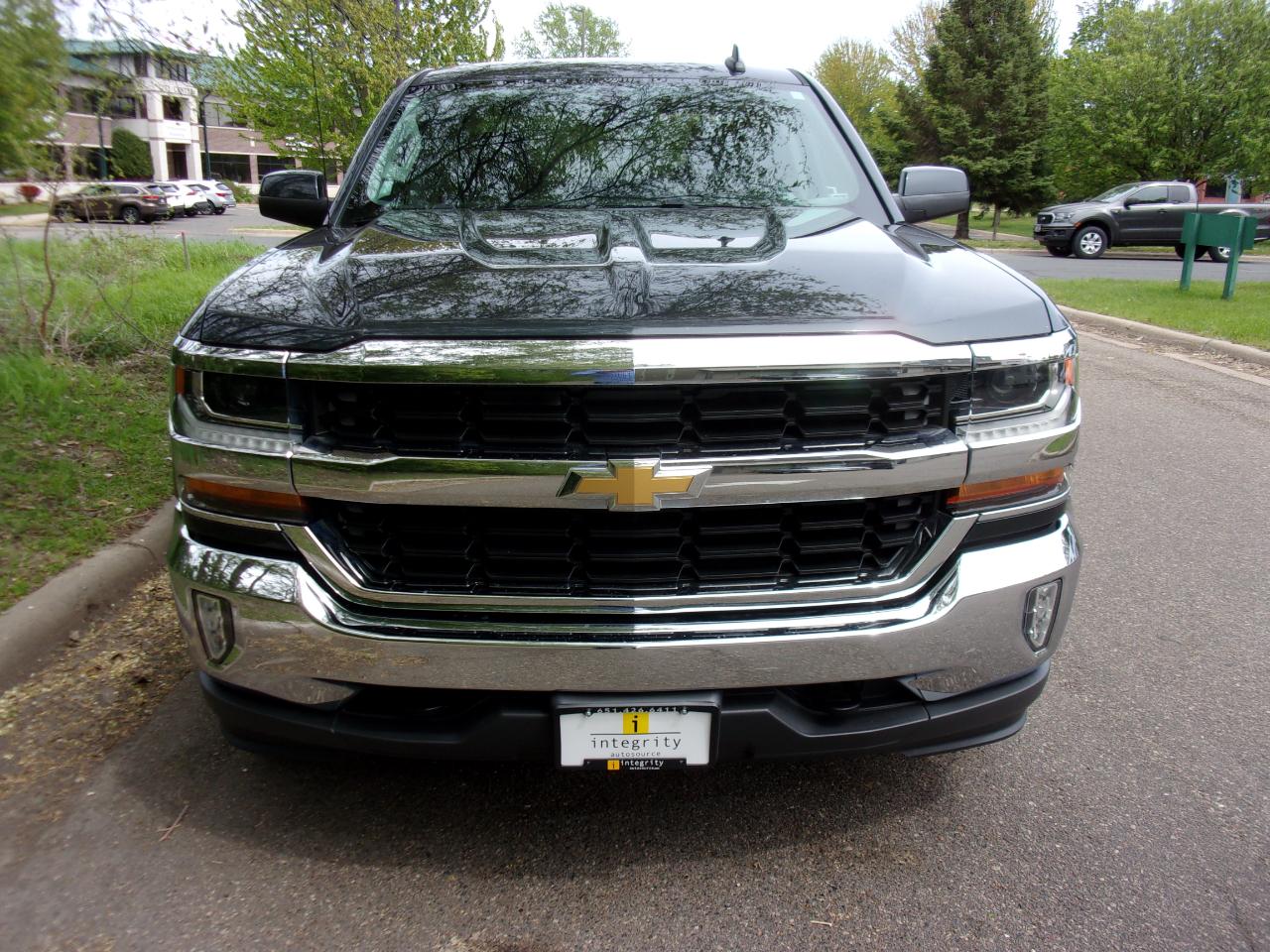 Chevrolet Silverado 1500 LT Crew Cab Long Box 4WD 2017