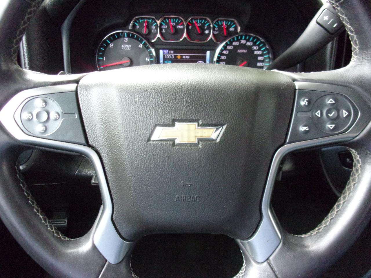 Chevrolet Silverado 1500 LT Crew Cab Long Box 4WD 2017