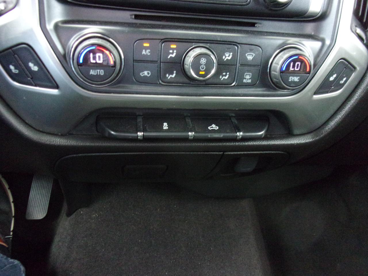 Chevrolet Silverado 1500 LT Crew Cab Long Box 4WD 2017